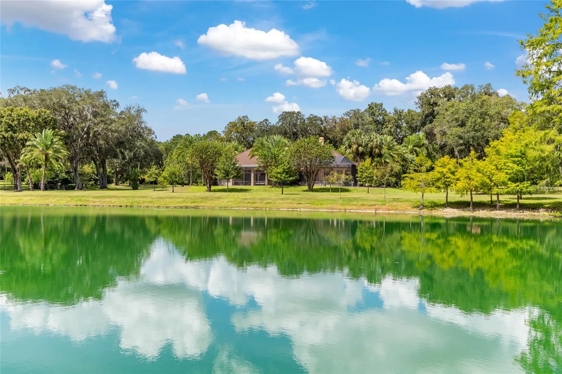 708 SE 44th Road Ocala FL 34480