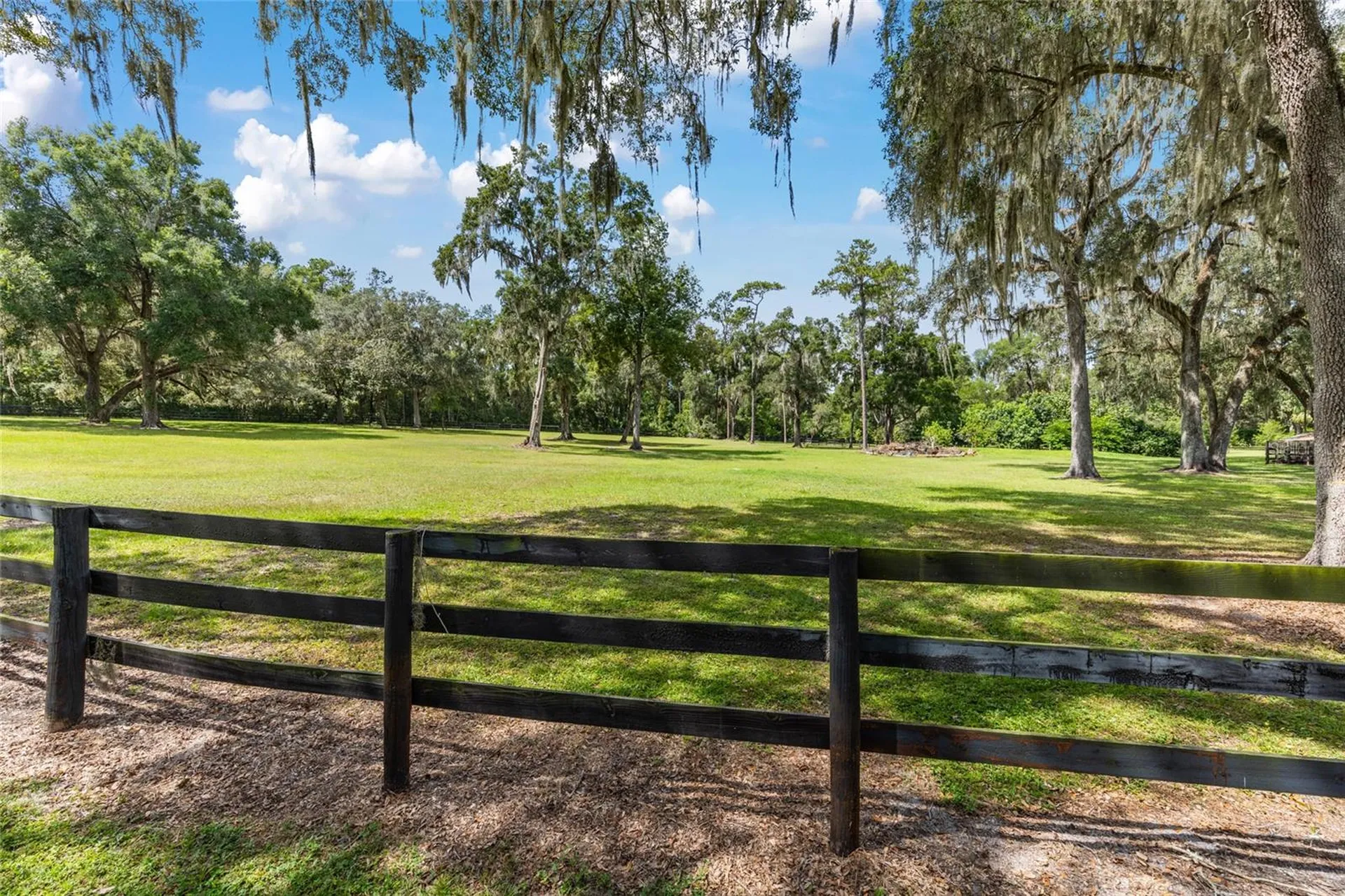 708 SE 44th Road Ocala FL 34480