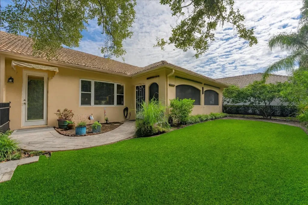6914 Stanhope Place University Park FL 34201