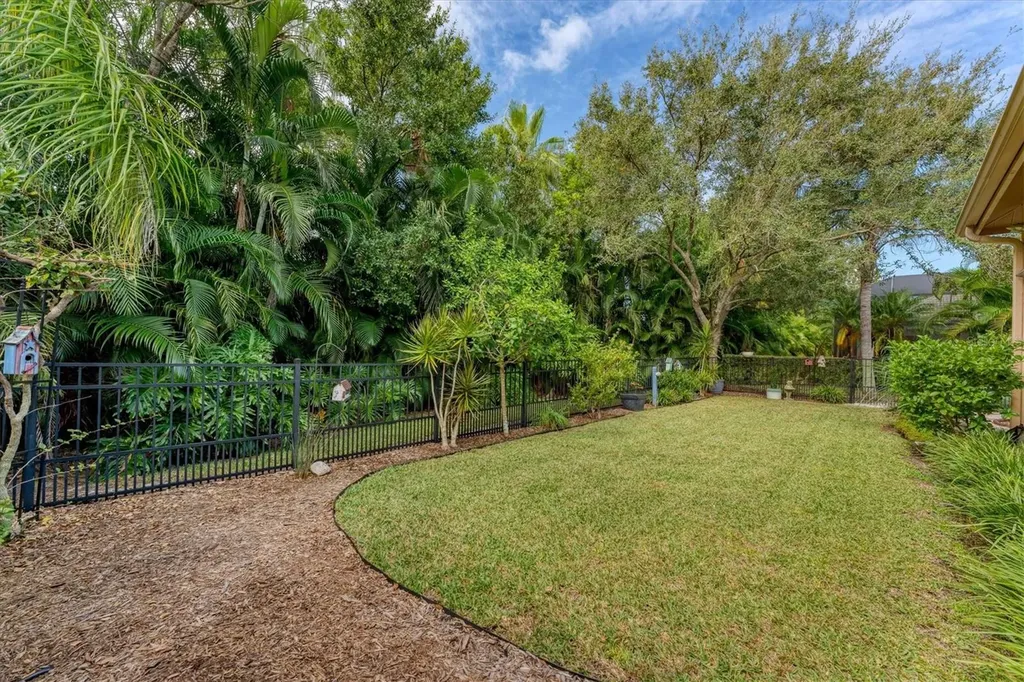 6914 Stanhope Place University Park FL 34201