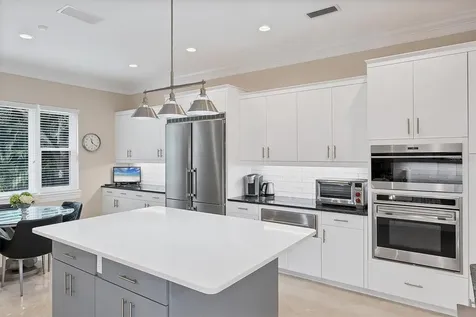 6914 Stanhope Place University Park FL 34201