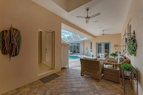 6914 Stanhope Place University Park FL 34201