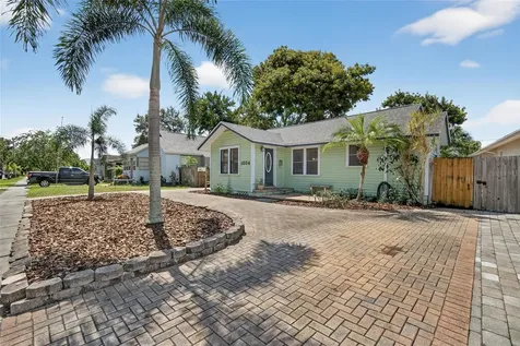 1034 27th Street N St Petersburg FL 33713