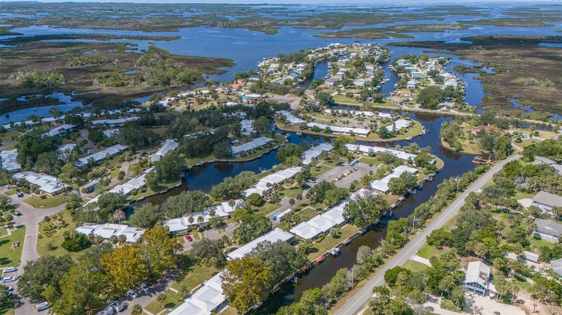 11316 W Bayshore Drive Crystal River FL 34429