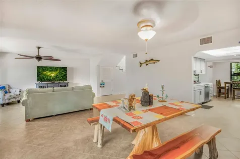 11316 W Bayshore Drive Crystal River FL 34429