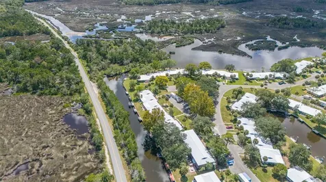 11316 W Bayshore Drive Crystal River FL 34429