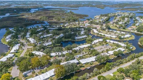 11316 W Bayshore Drive Crystal River FL 34429