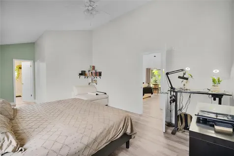 555 Swallow Court Apopka FL 32712