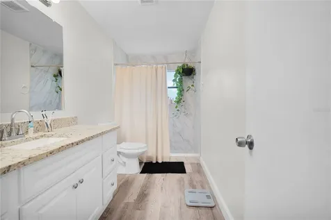 555 Swallow Court Apopka FL 32712