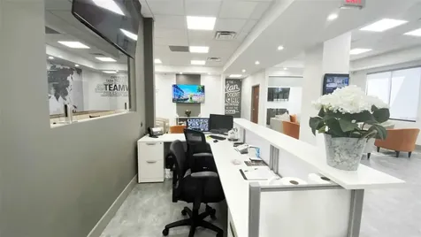 1802 N Alafaya Trail Orlando FL 32826