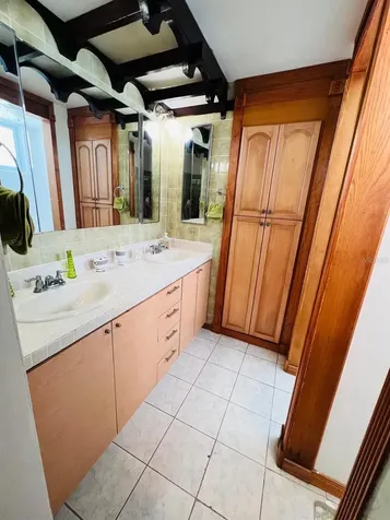 425 Calle San Julian, Urb Sagrado Corazon Cupey PR 00926
