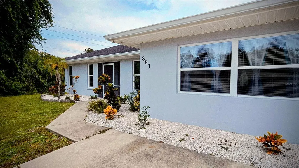 881 Bayshore Drive Englewood FL 34223