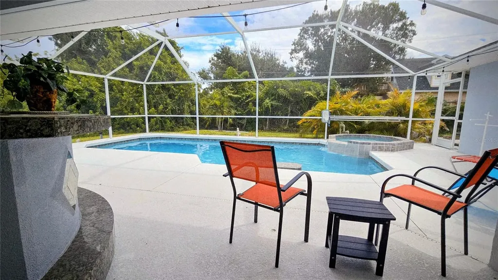 881 Bayshore Drive Englewood FL 34223