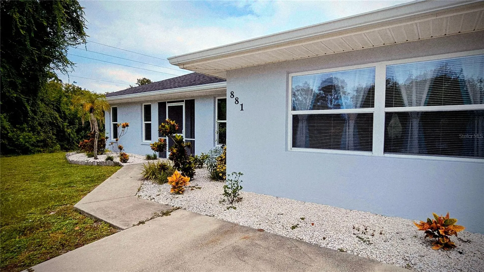 881 Bayshore Drive Englewood FL 34223