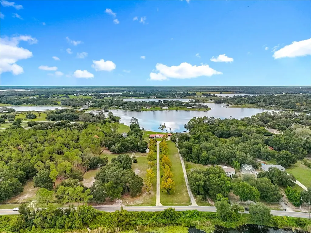 16635 County Road 450 Umatilla FL 32784