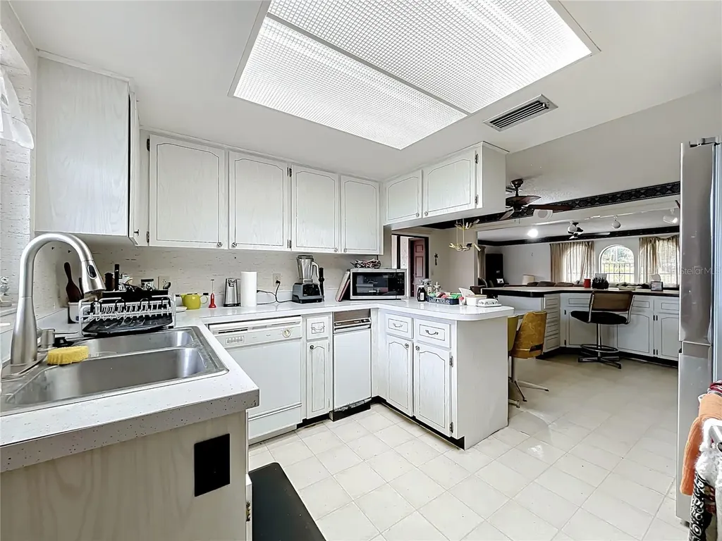 16635 County Road 450 Umatilla FL 32784