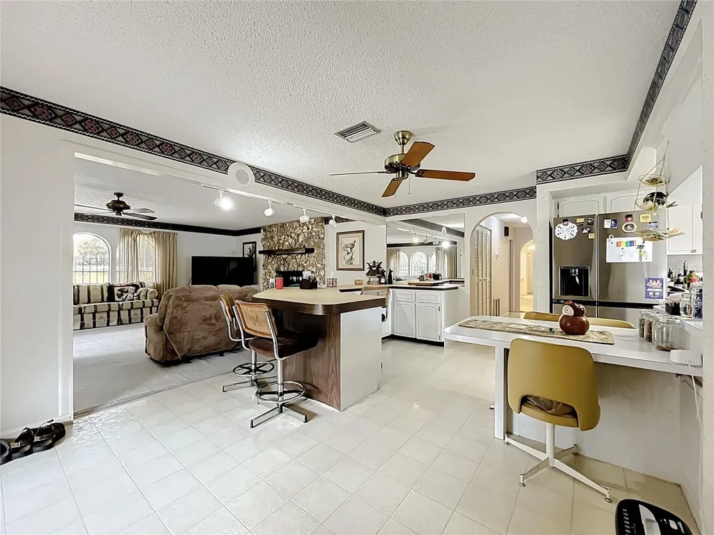 16635 County Road 450 Umatilla FL 32784