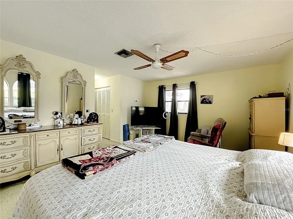 16635 County Road 450 Umatilla FL 32784
