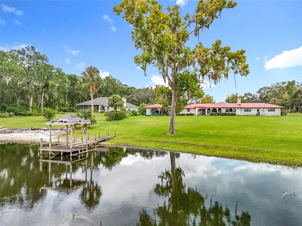 16635 County Road 450 Umatilla FL 32784