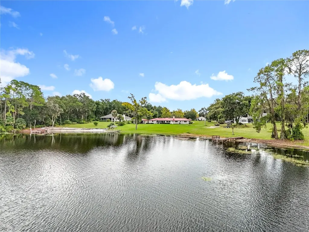 16635 County Road 450 Umatilla FL 32784