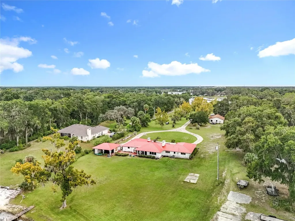 16635 County Road 450 Umatilla FL 32784