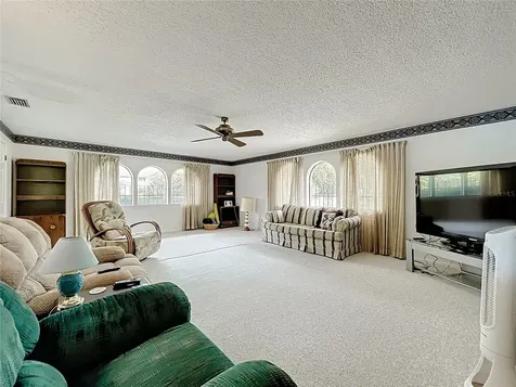 16635 County Road 450 Umatilla FL 32784