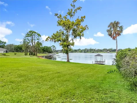 16635 County Road 450 Umatilla FL 32784