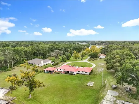 16635 County Road 450 Umatilla FL 32784