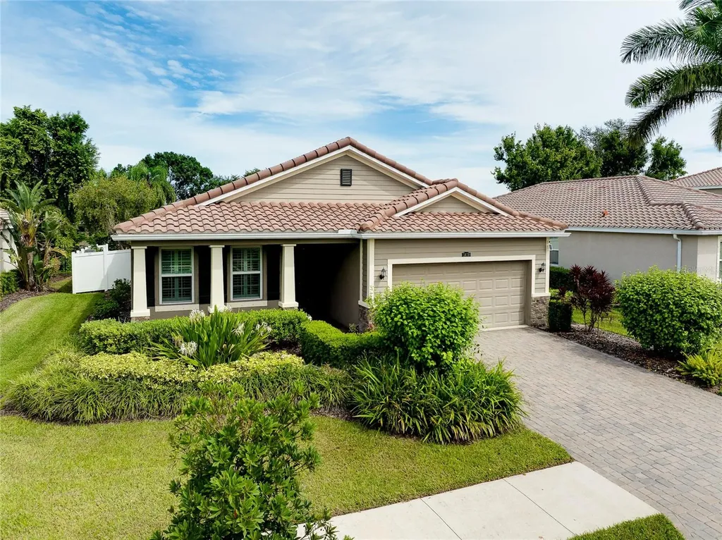 5438 Cartagena Drive Sarasota FL 34233