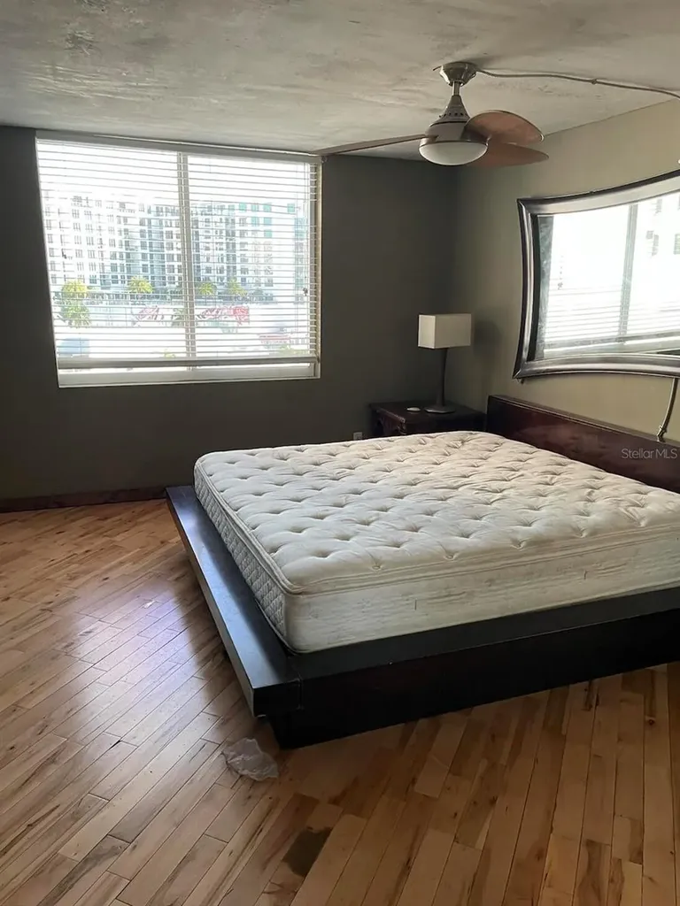 101 S Gulfstream Avenue Sarasota FL 34236