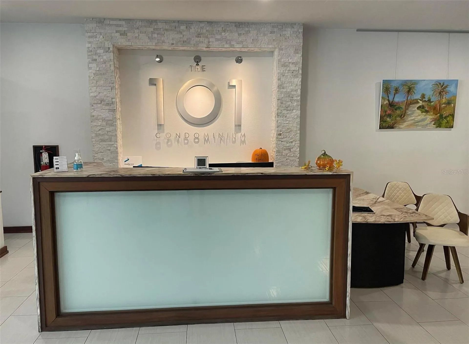 101 S Gulfstream Avenue Sarasota FL 34236
