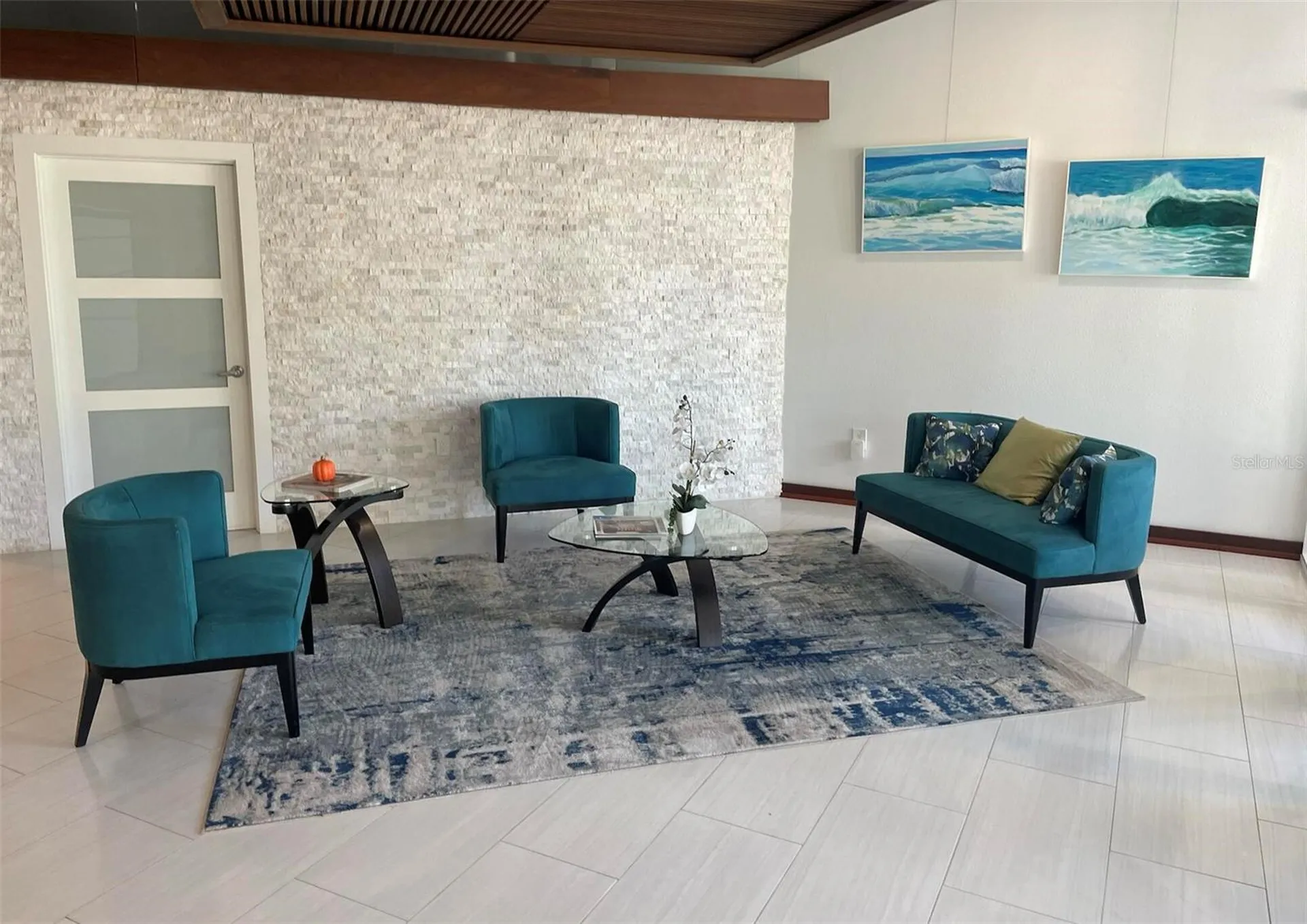 101 S Gulfstream Avenue Sarasota FL 34236