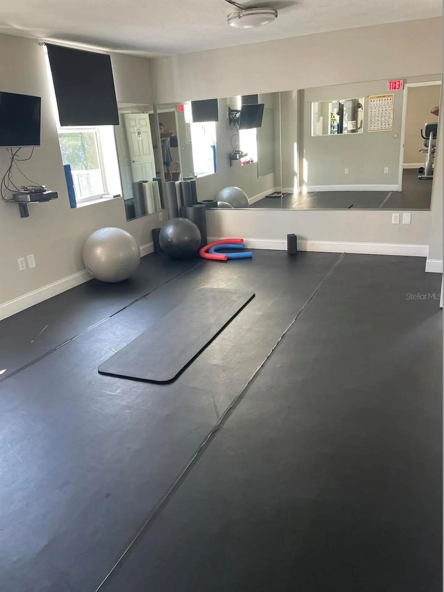 101 S Gulfstream Avenue Sarasota FL 34236