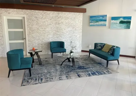 101 S Gulfstream Avenue Sarasota FL 34236