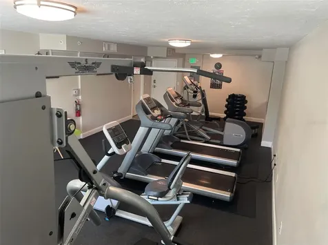 101 S Gulfstream Avenue Sarasota FL 34236