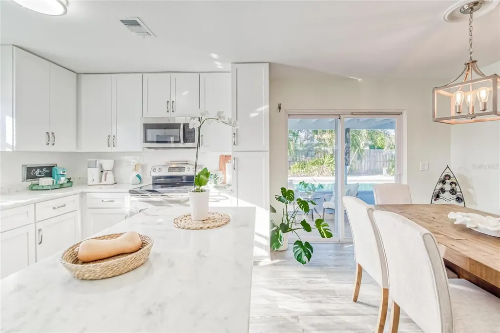 6004 Golf And Sea Boulevard Apollo Beach FL 33572