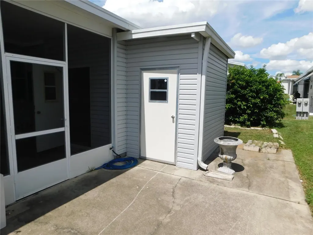 37707 El Sol Avenue Zephyrhills FL 33541