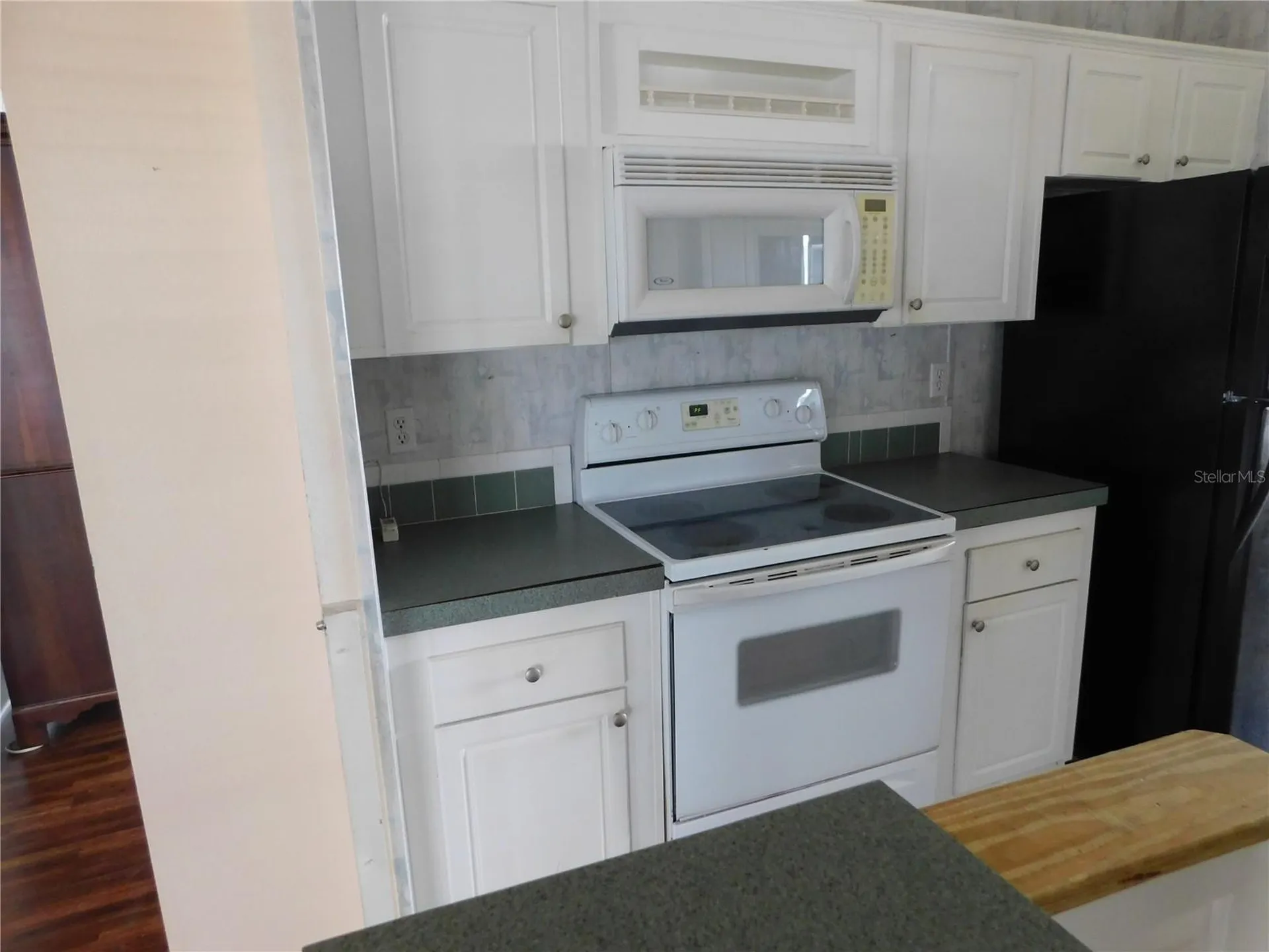 37707 El Sol Avenue Zephyrhills FL 33541
