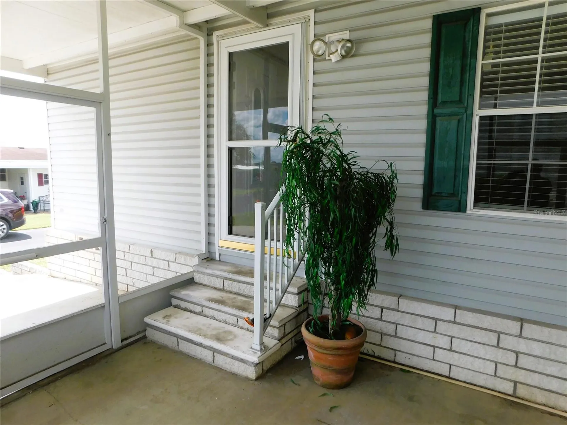 37707 El Sol Avenue Zephyrhills FL 33541