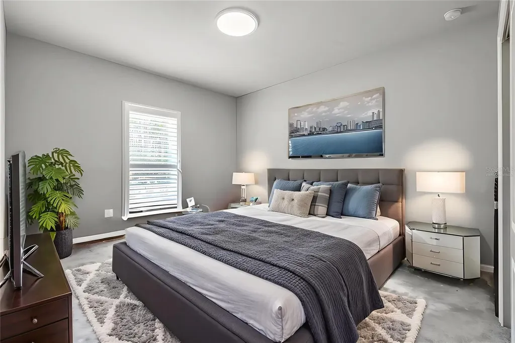 998 Downshire Lane Ormond Beach FL 32174