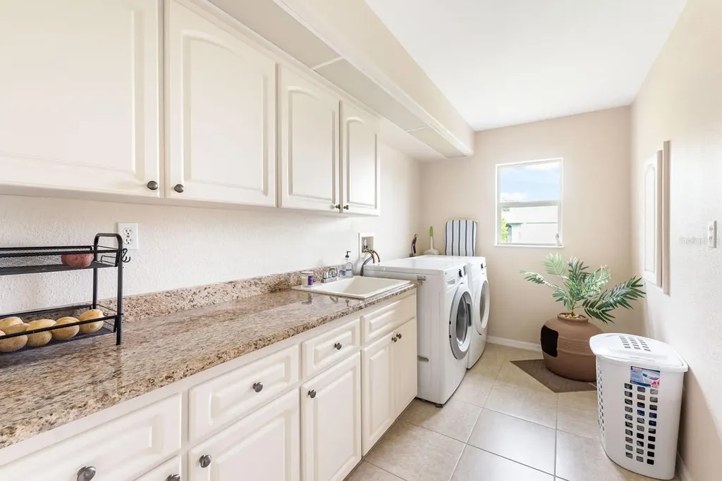 1128 Rotonda Circle Rotonda West FL 33947