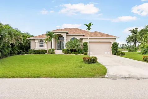 1128 Rotonda Circle Rotonda West FL 33947