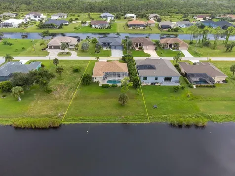 1128 Rotonda Circle Rotonda West FL 33947
