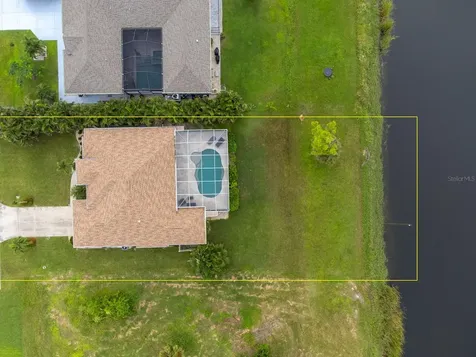 1128 Rotonda Circle Rotonda West FL 33947
