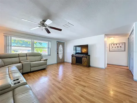 7114 Mayfield Drive Port Richey FL 34668