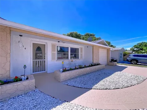 7114 Mayfield Drive Port Richey FL 34668