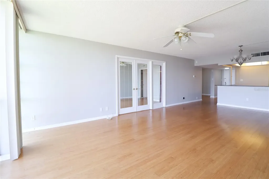 7400 Sun Island Drive S South Pasadena FL 33707