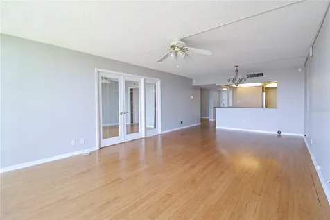 7400 Sun Island Drive S South Pasadena FL 33707