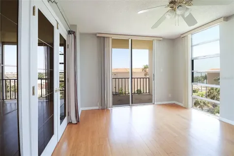 7400 Sun Island Drive S South Pasadena FL 33707