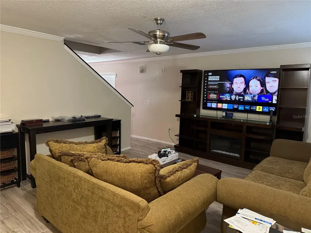 2328 Pleasure Run Drive Ruskin FL 33570